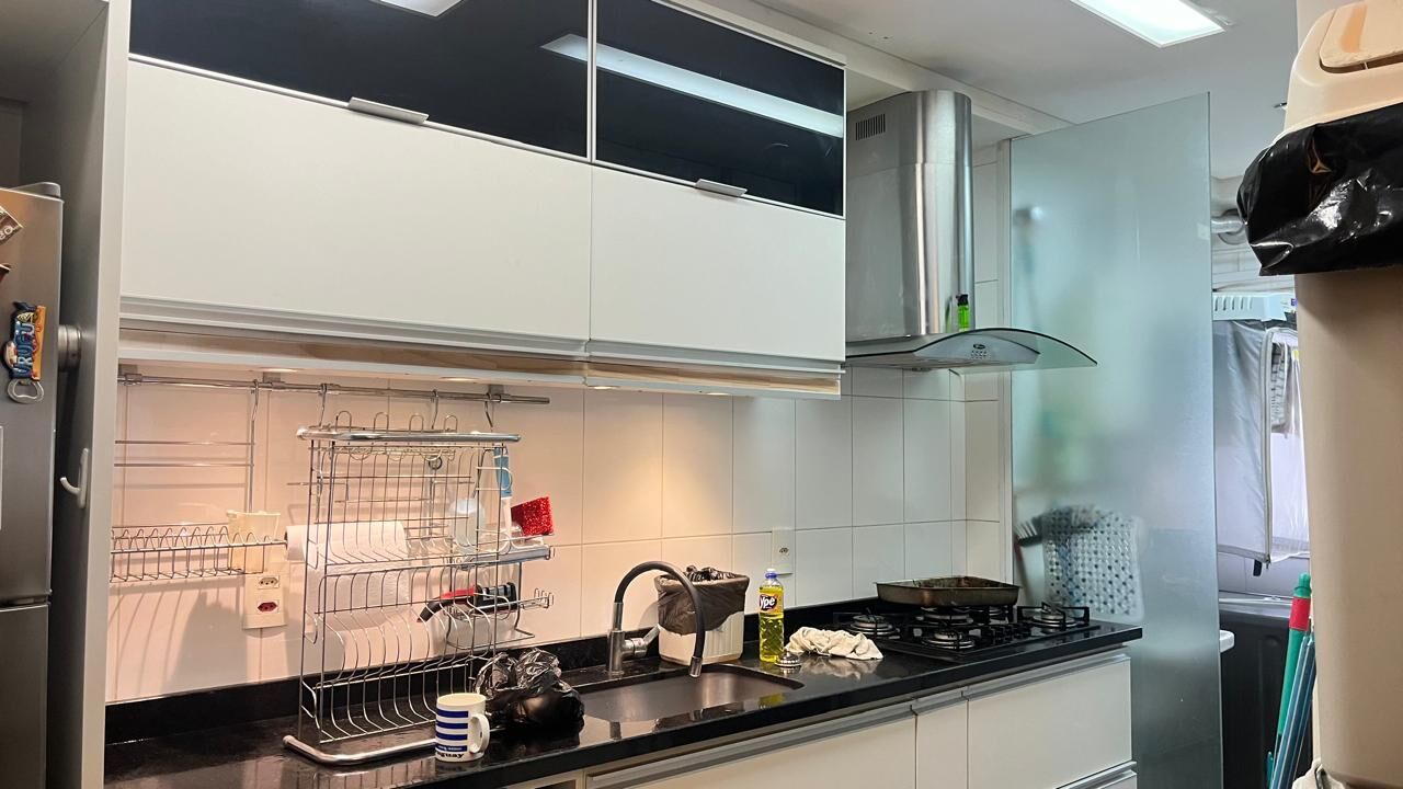 Apartamento à venda com 2 quartos, 100m² - Foto 14