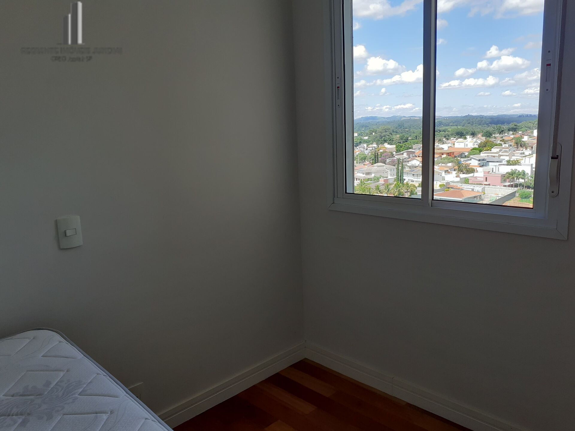 Apartamento para alugar com 2 quartos, 70m² - Foto 9