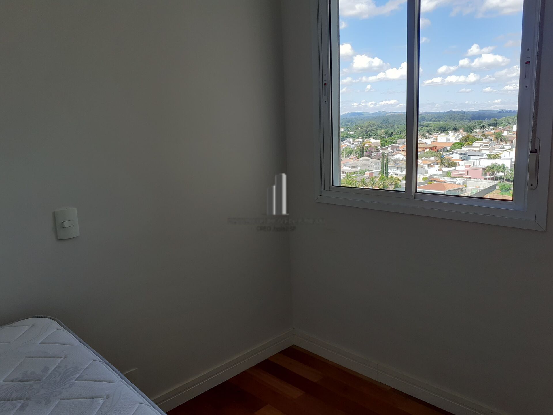 Apartamento para alugar com 2 quartos, 70m² - Foto 9