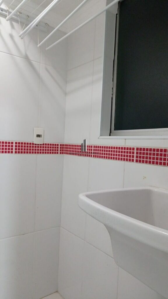 Apartamento à venda com 2 quartos, 50m² - Foto 12
