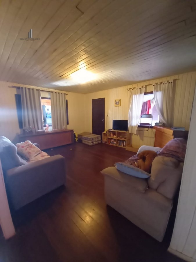 Casa à venda com 3 quartos, 130m² - Foto 2