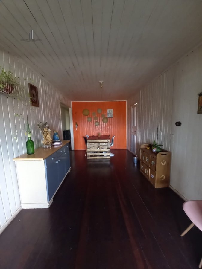 Casa à venda com 3 quartos, 130m² - Foto 3