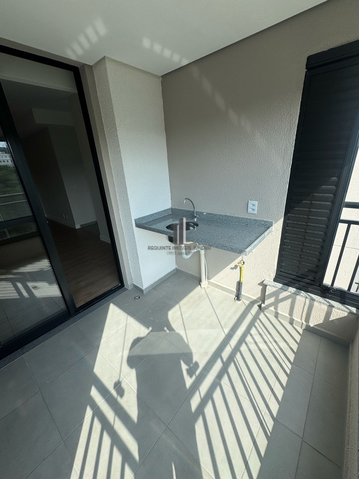Apartamento à venda com 2 quartos, 68m² - Foto 10