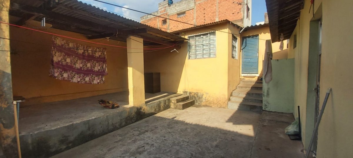 Casa à venda com 3 quartos, 178m² - Foto 17