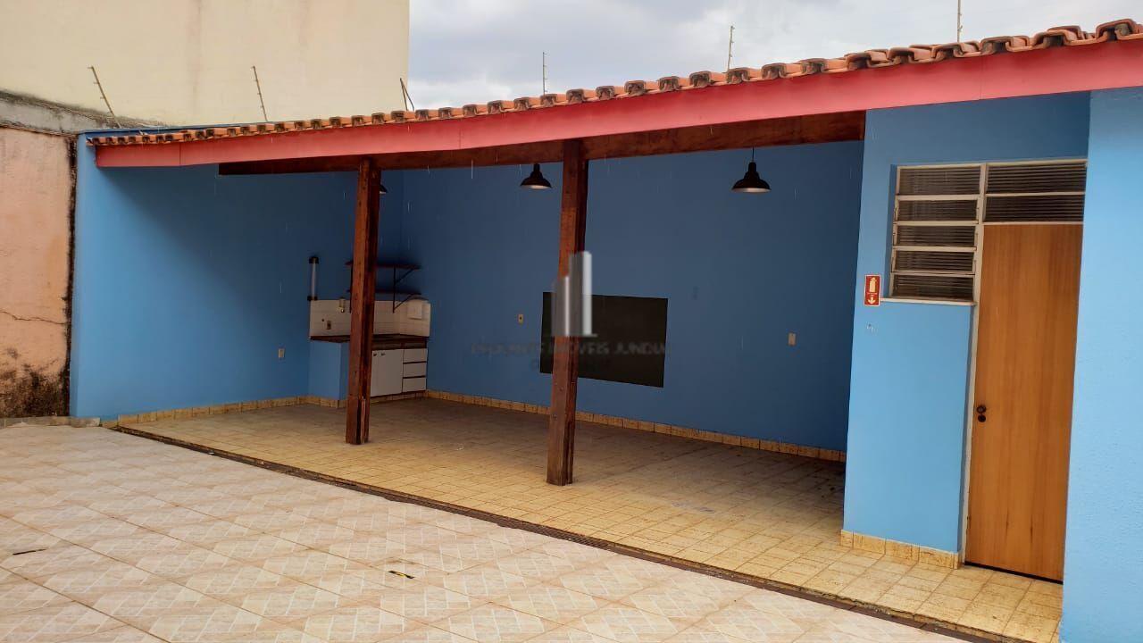 Casa para alugar com 3 quartos, 322m² - Foto 11