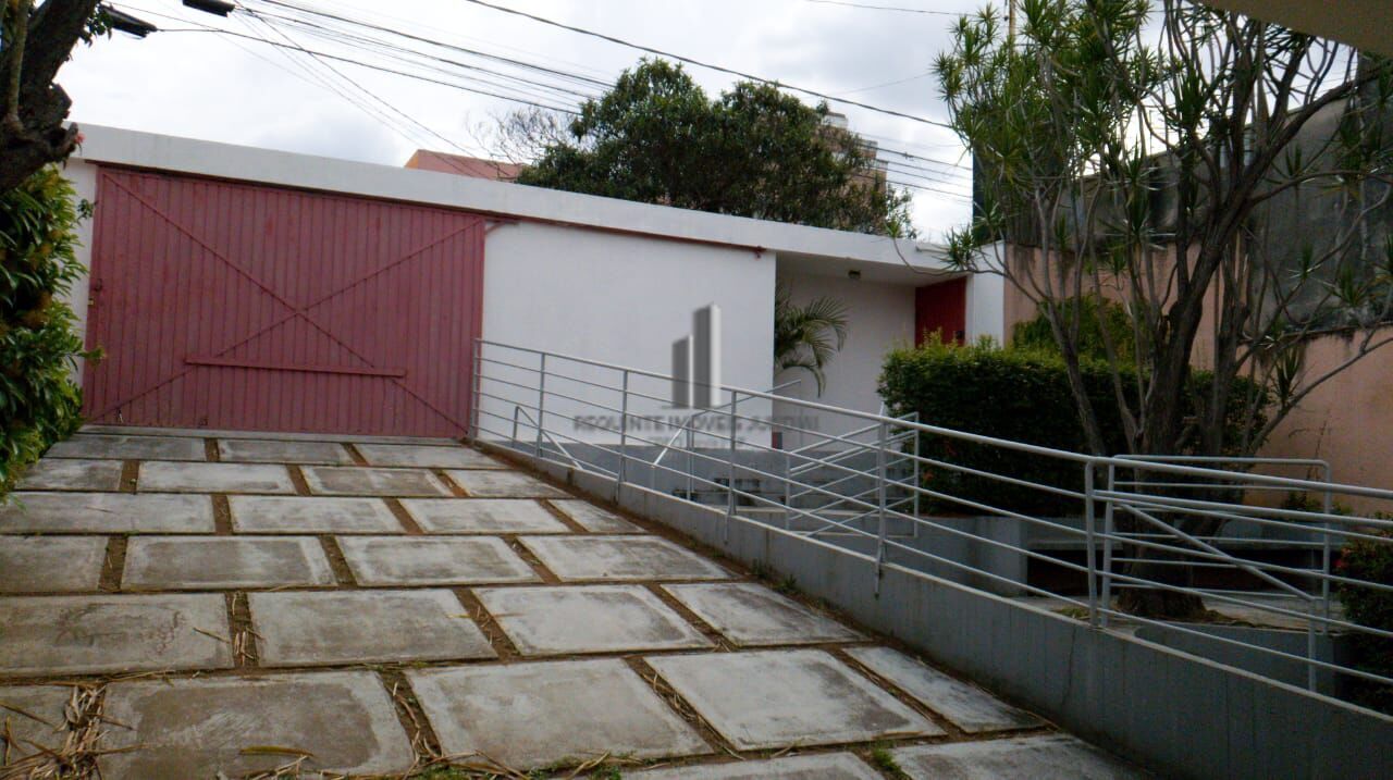 Casa para alugar com 3 quartos, 322m² - Foto 8