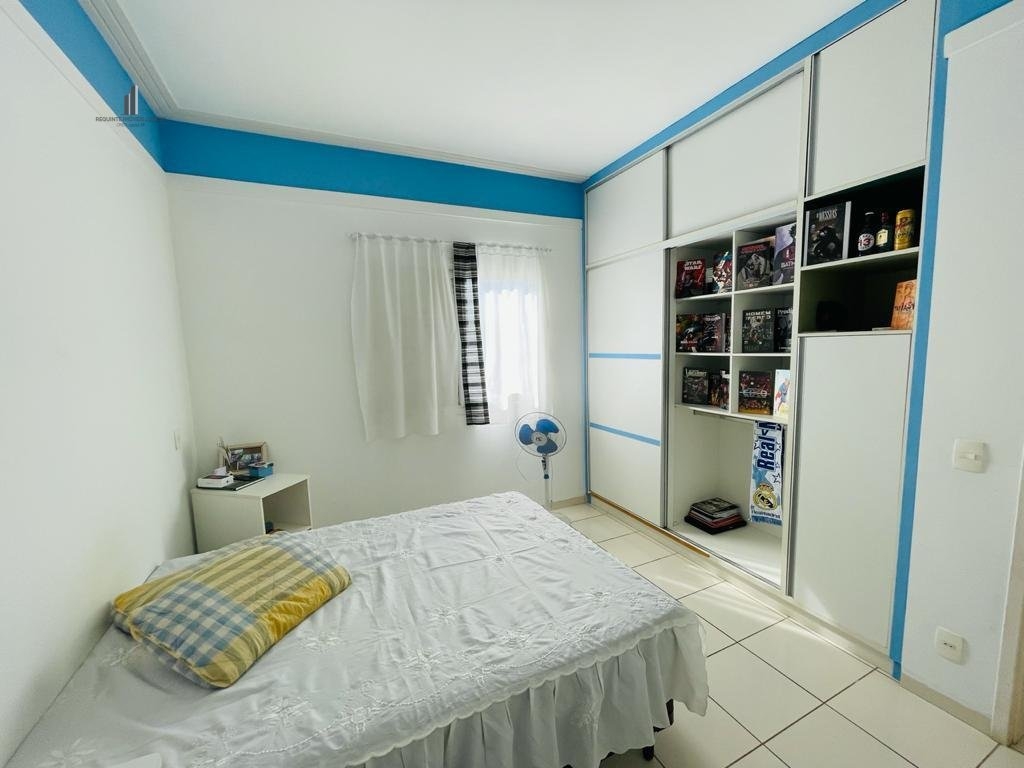 Casa de Condomínio à venda com 4 quartos, 400m² - Foto 11