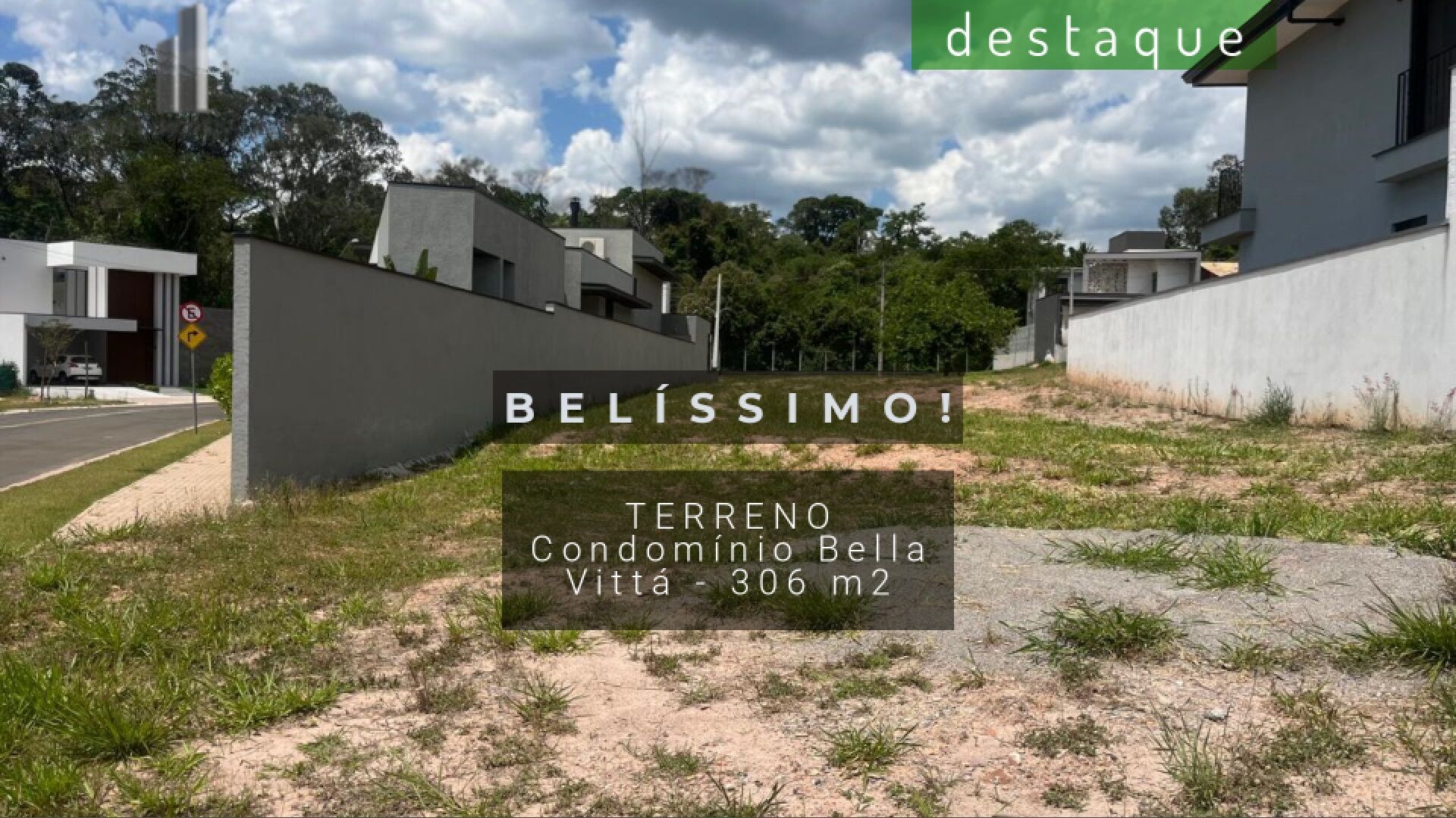 Terreno à venda, 306m² - Foto 1