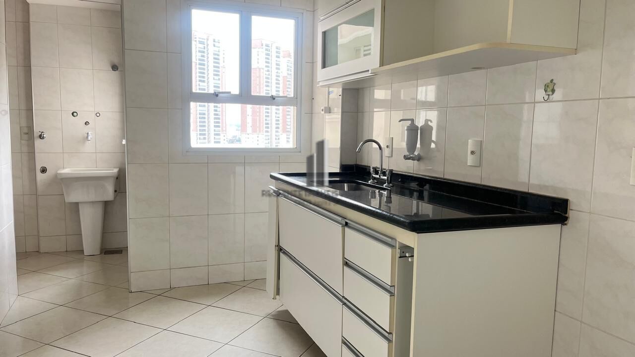 Apartamento à venda com 3 quartos, 82m² - Foto 5