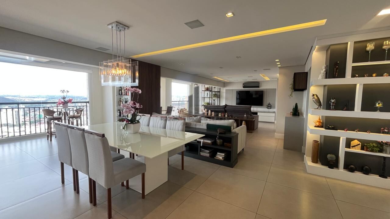 Apartamento, 3 quartos, 264 m² - Foto 2