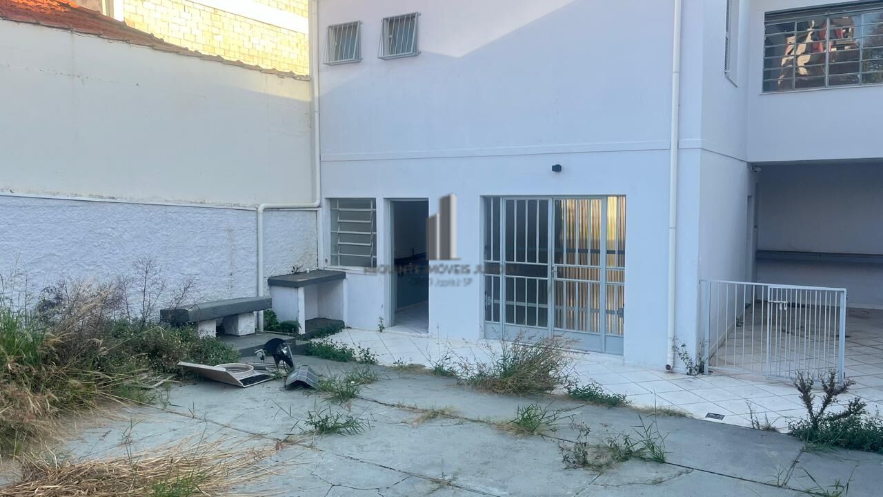 Sobrado à venda com 8 quartos, 436m² - Foto 14