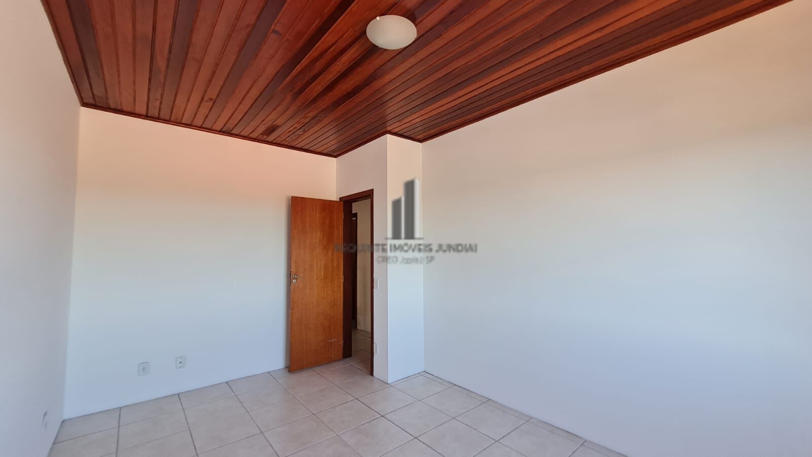 Casa à venda com 7 quartos, 442m² - Foto 3