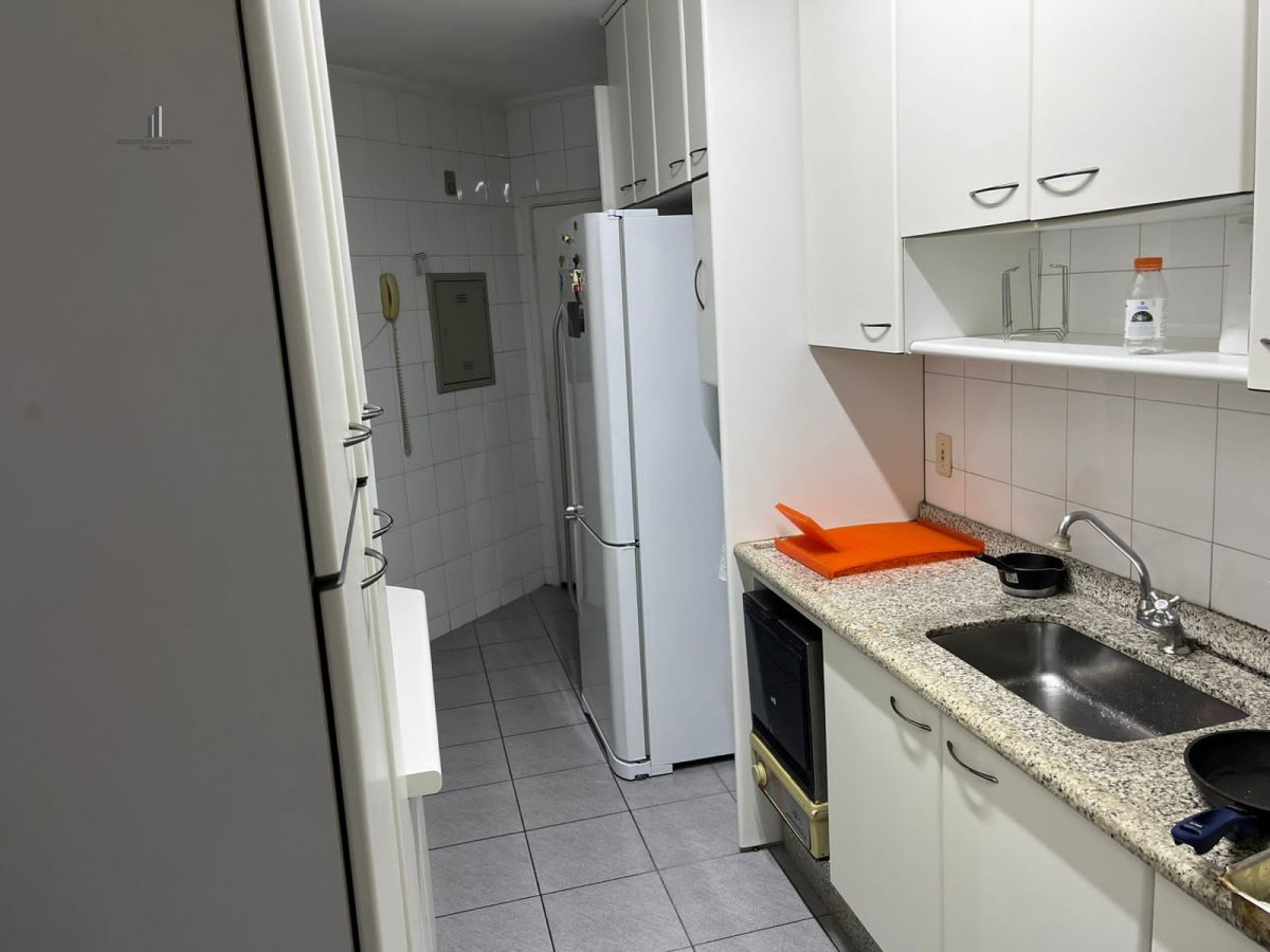 Apartamento à venda com 3 quartos, 115m² - Foto 16