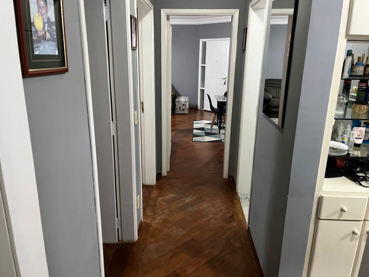 Apartamento à venda com 3 quartos, 115m² - Foto 19