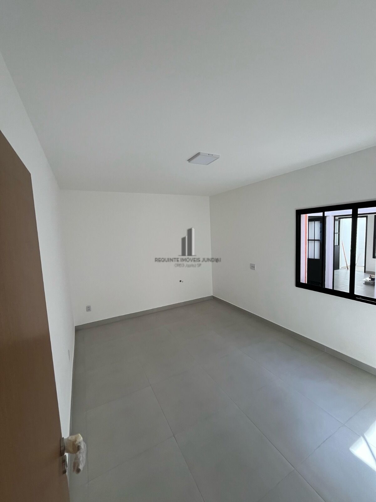 Casa, 6 quartos, 200 m² - Foto 5