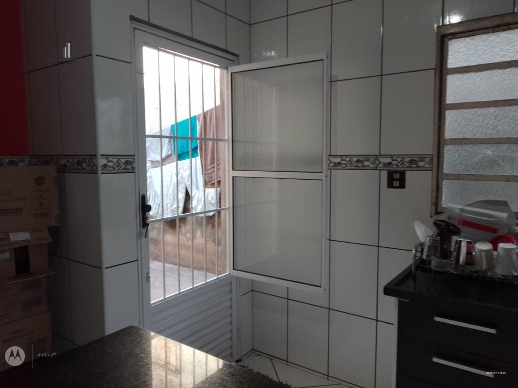 Casa à venda com 2 quartos, 94m² - Foto 13