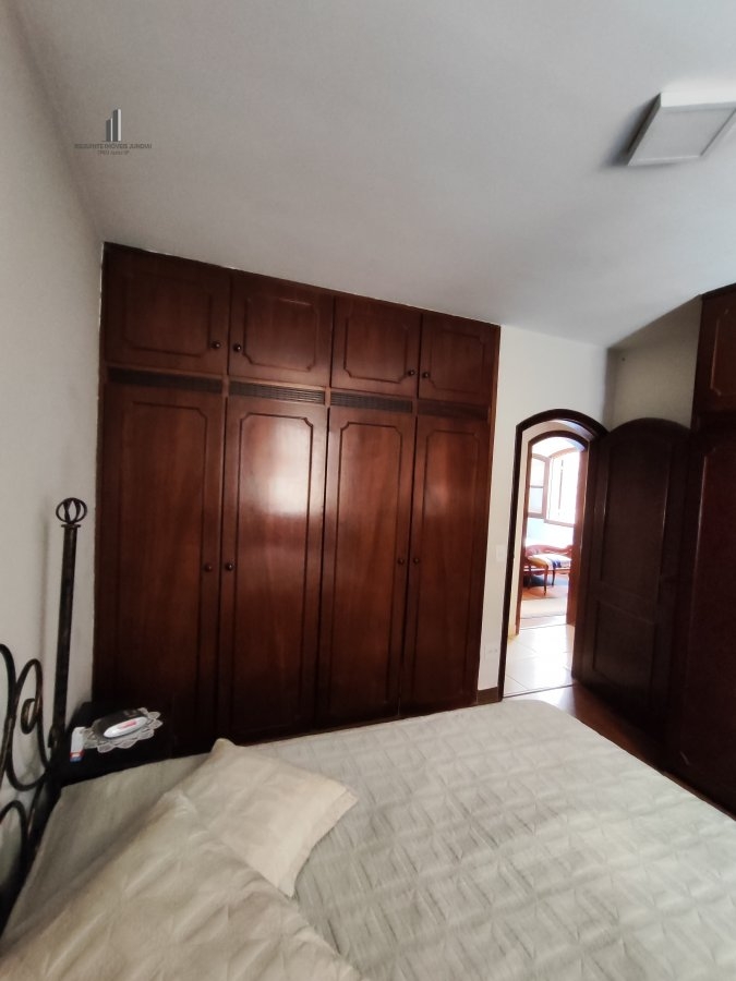 Casa à venda com 3 quartos, 184m² - Foto 22