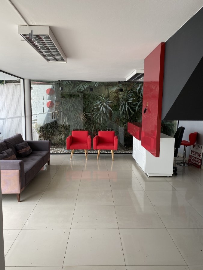 Sobrado à venda com 5 quartos, 224m² - Foto 4