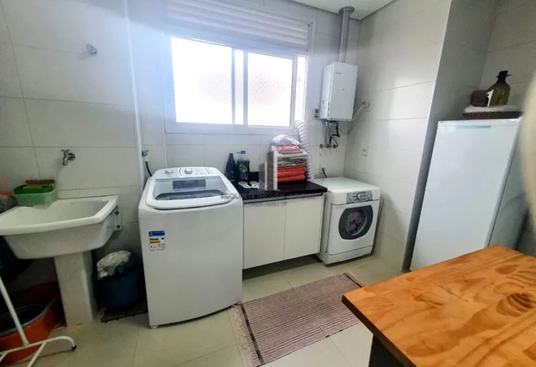 Apartamento à venda com 4 quartos, 189m² - Foto 13