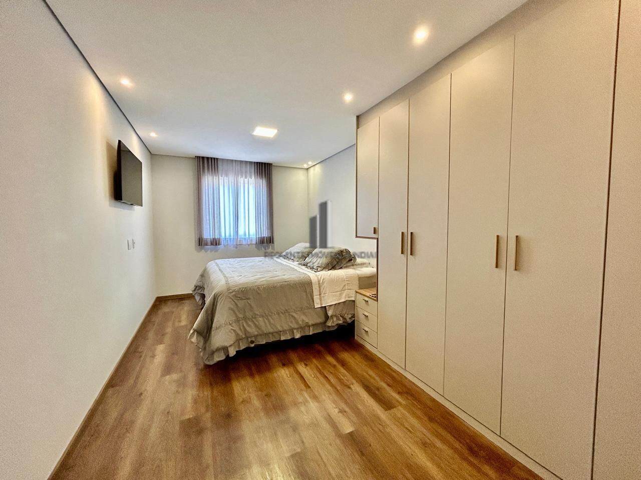 Apartamento à venda com 3 quartos, 98m² - Foto 15