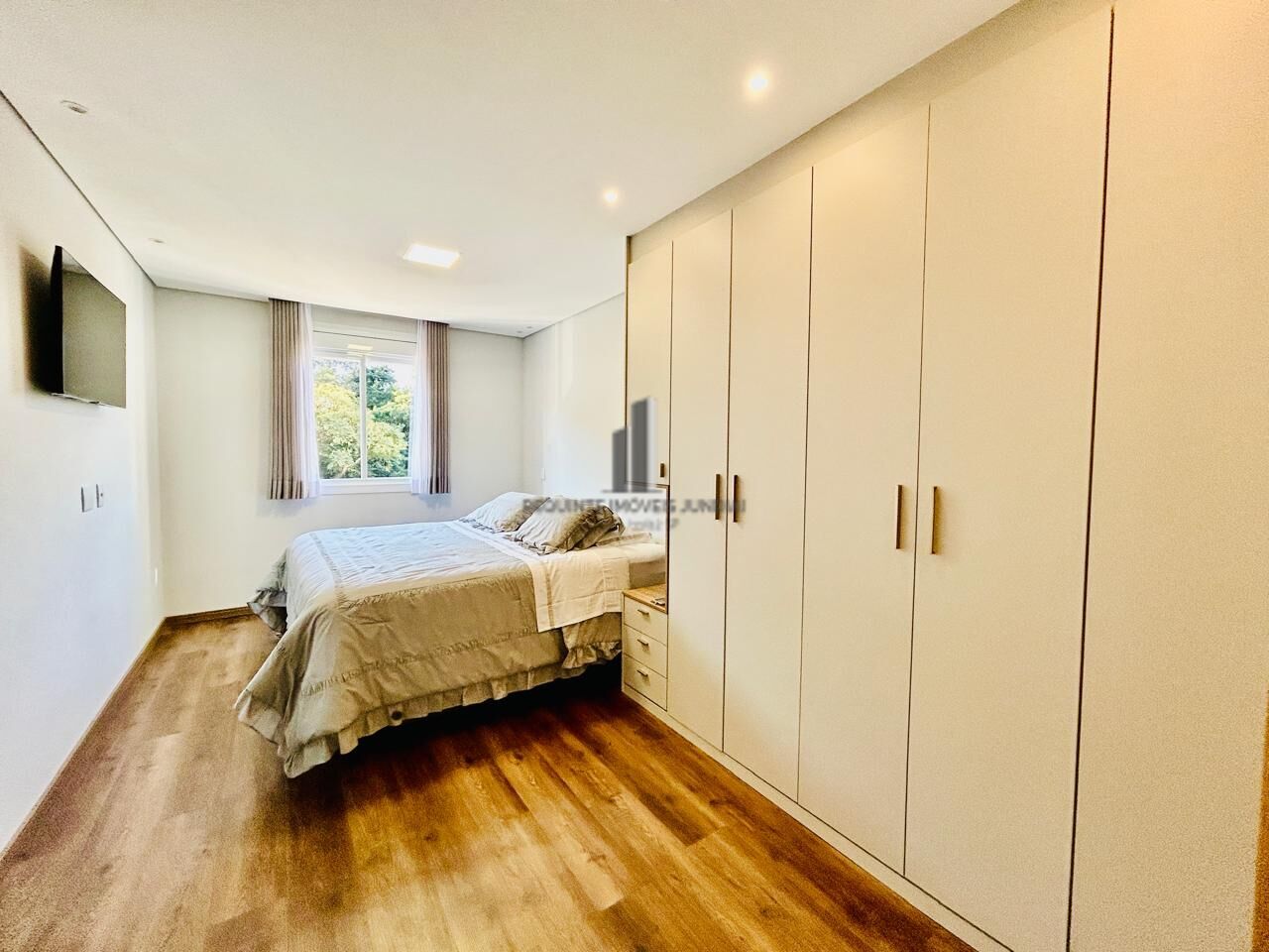 Apartamento à venda com 3 quartos, 98m² - Foto 14