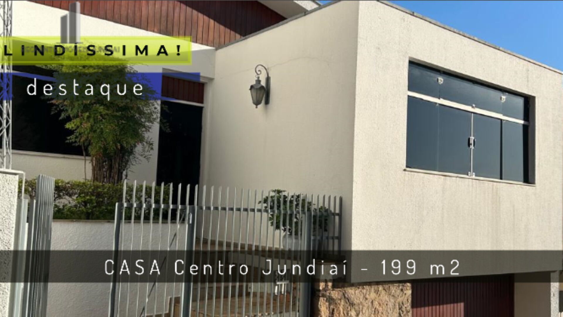 Casa à venda com 3 quartos, 199m² - Foto 1