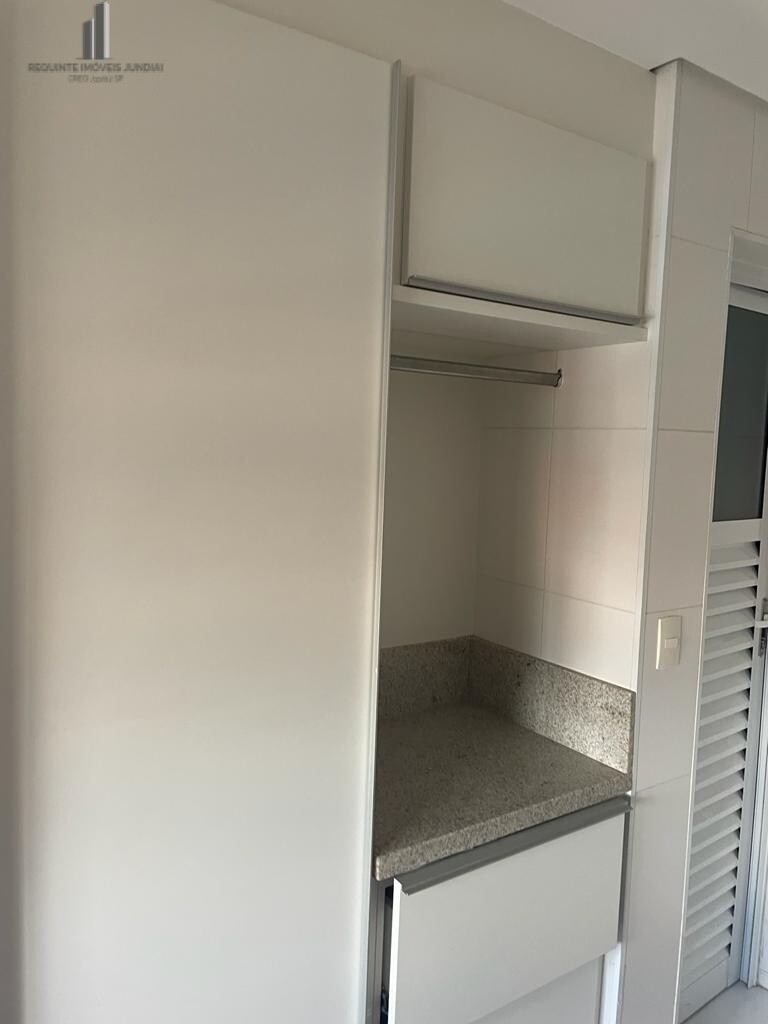 Apartamento à venda com 3 quartos, 157m² - Foto 13