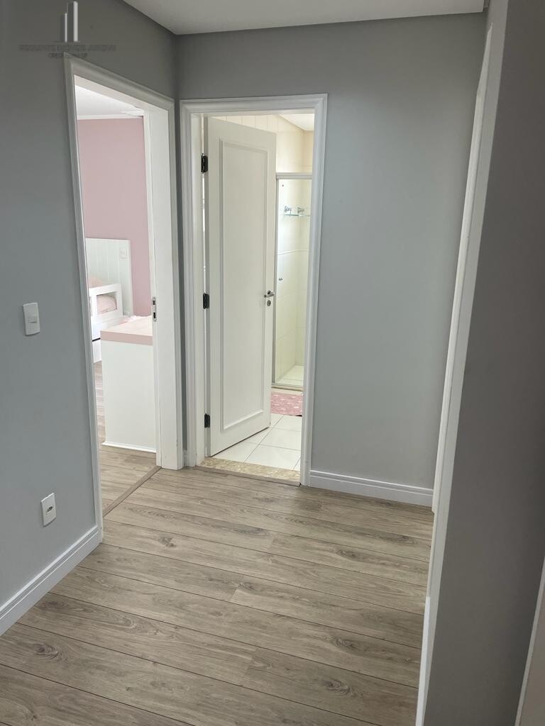 Apartamento à venda com 3 quartos, 157m² - Foto 10