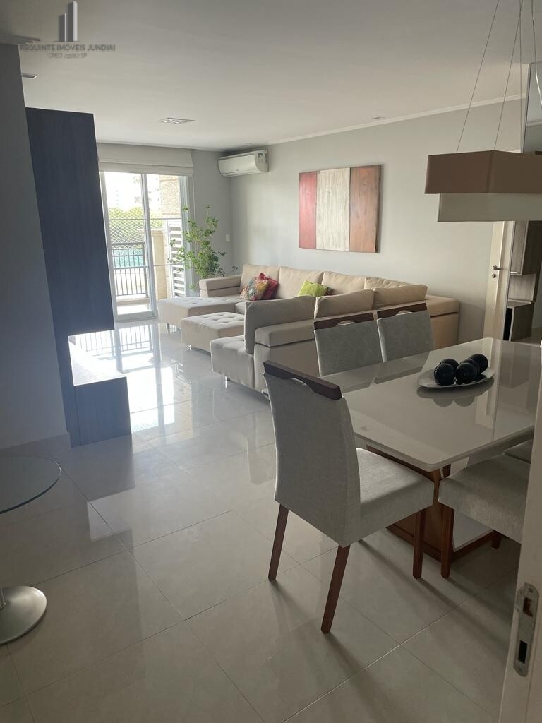 Apartamento à venda com 3 quartos, 157m² - Foto 2