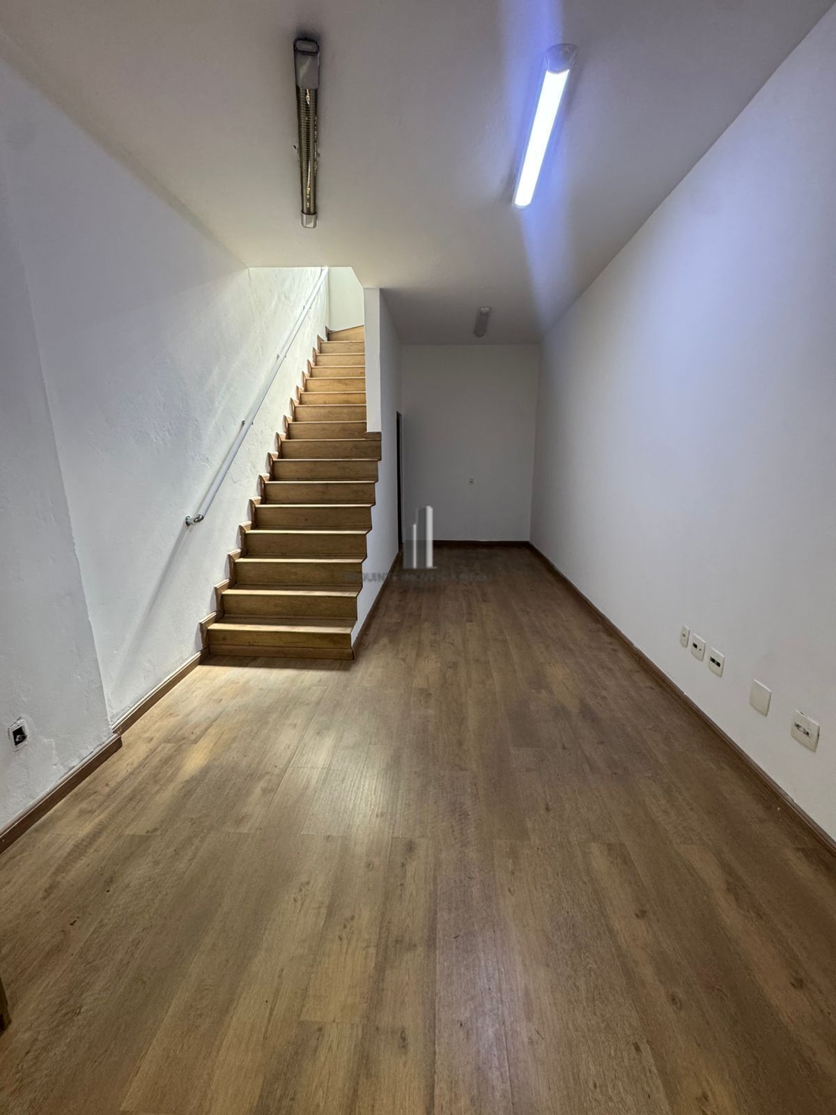 Sala-Conjunto, 350 m² - Foto 11