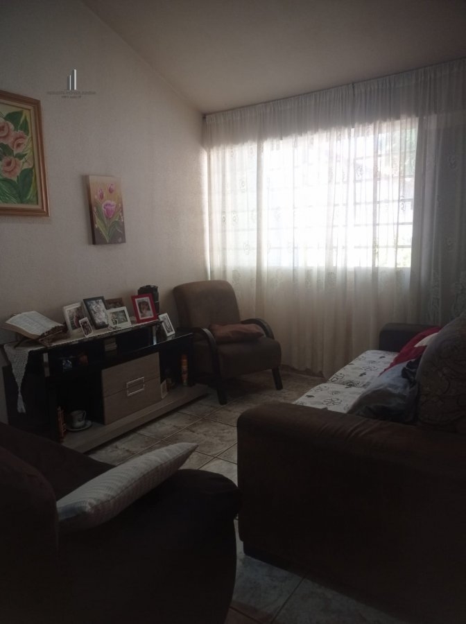 Casa à venda com 3 quartos, 120m² - Foto 4