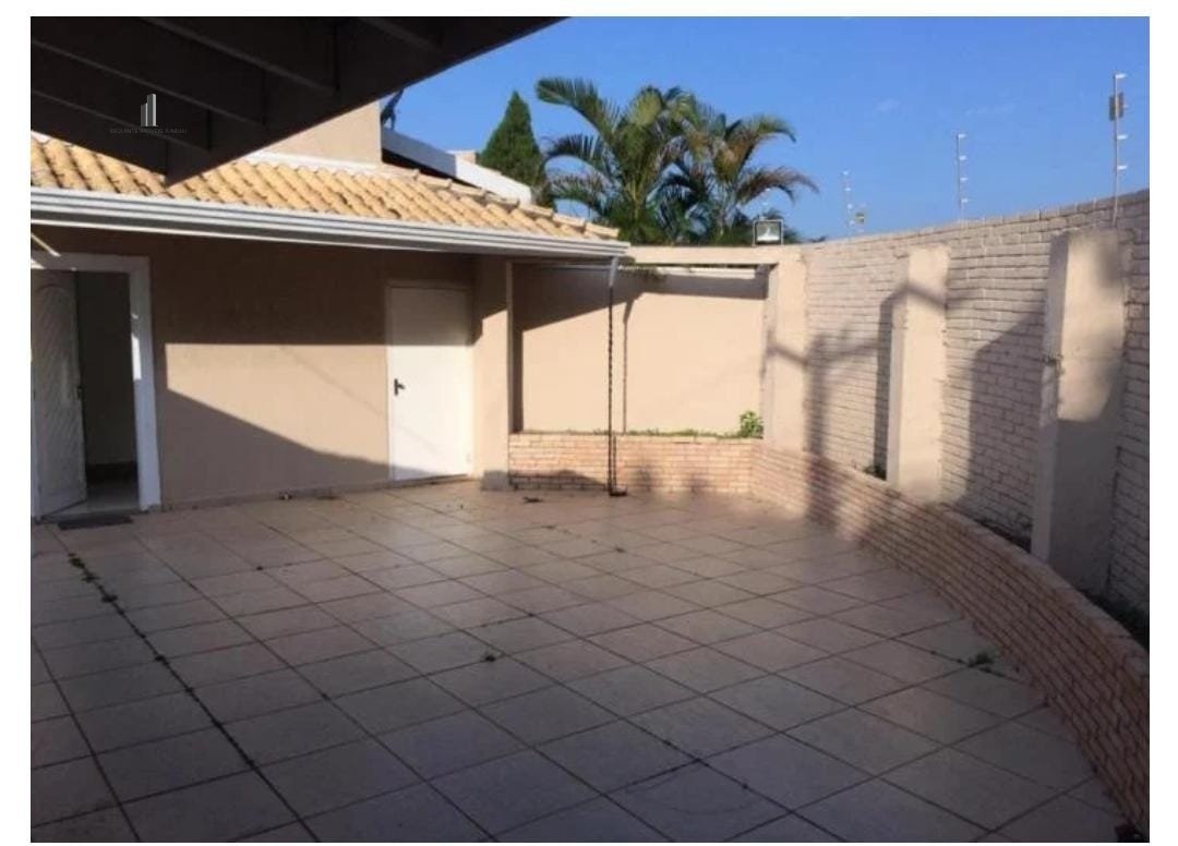 Casa de Condomínio à venda com 3 quartos, 300m² - Foto 13