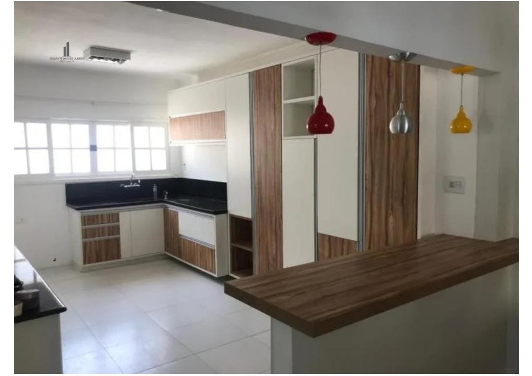 Casa de Condomínio à venda com 3 quartos, 300m² - Foto 5