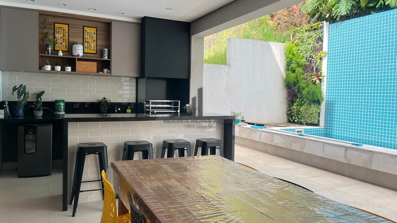 Casa, 3 quartos, 281 m² - Foto 17