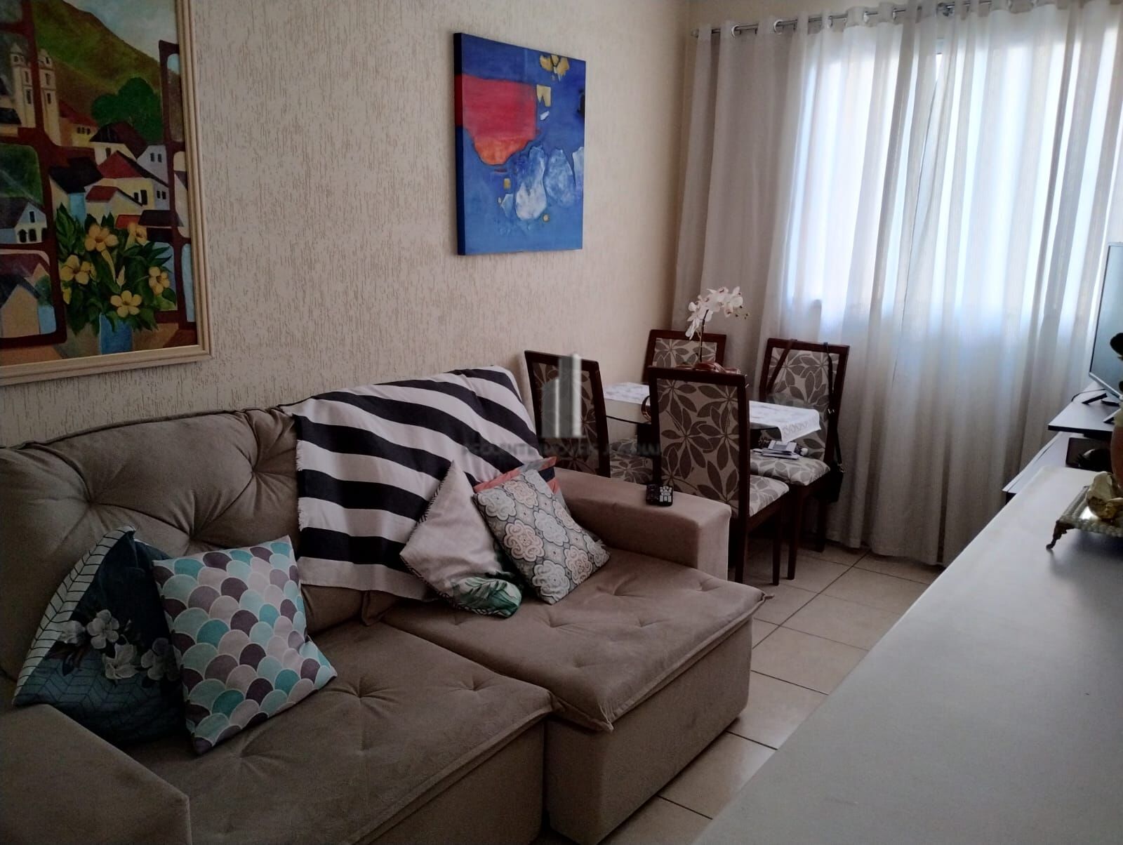 Apartamento à venda com 2 quartos, 62m² - Foto 2