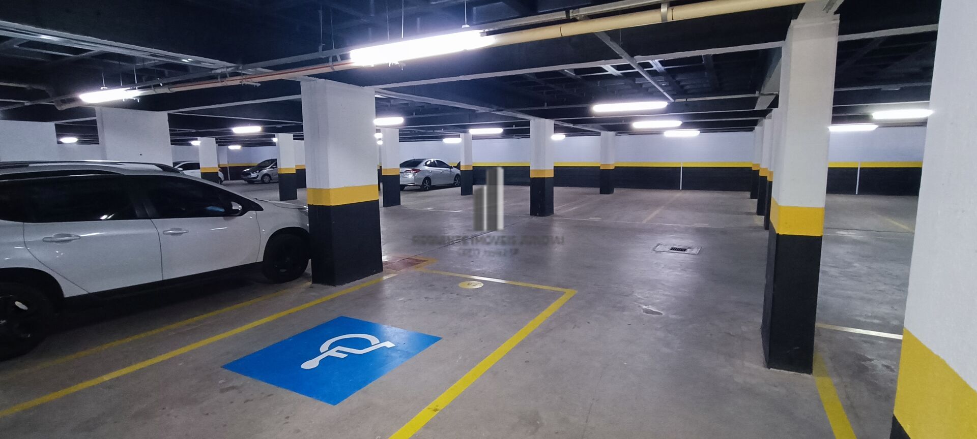 Apartamento à venda com 2 quartos, 68m² - Foto 26