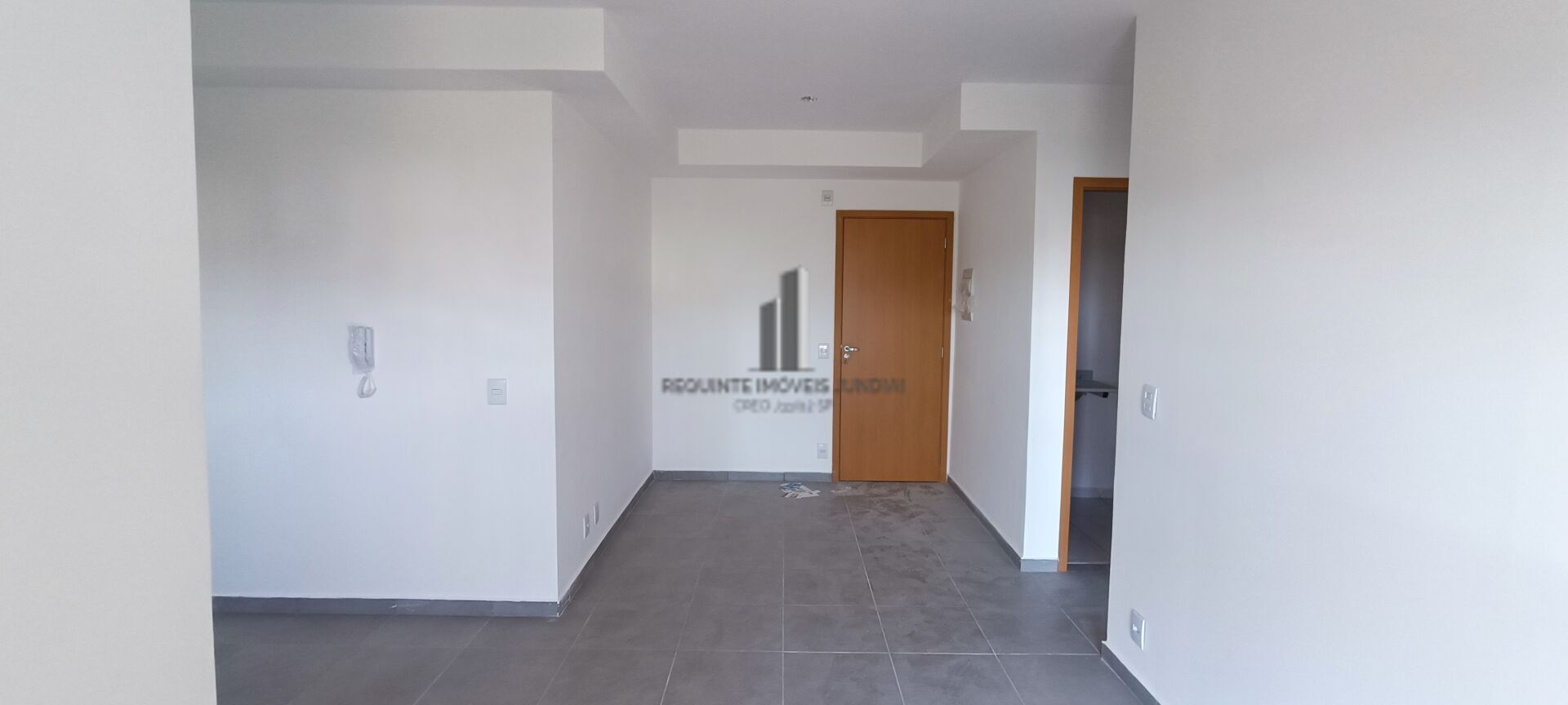 Apartamento à venda com 2 quartos, 68m² - Foto 25