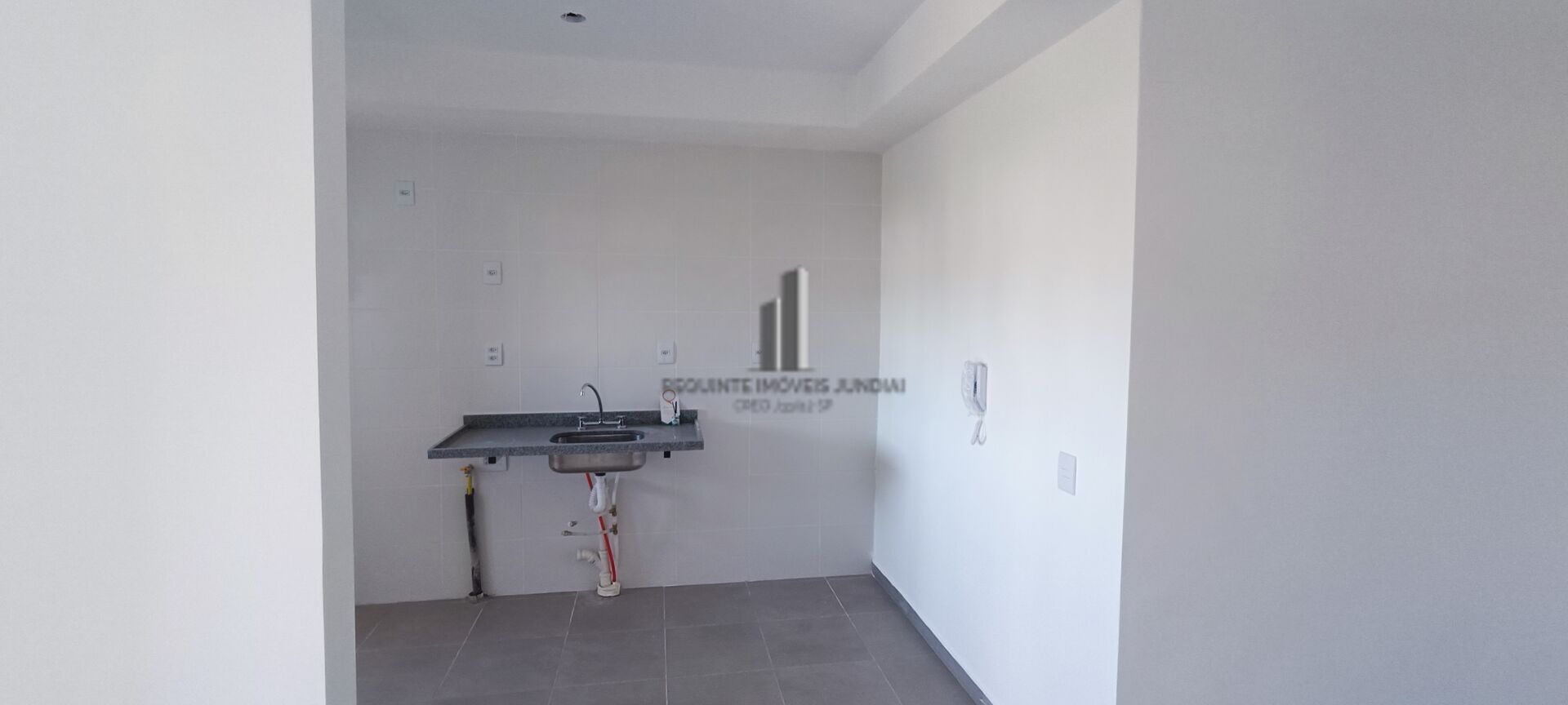 Apartamento à venda com 2 quartos, 68m² - Foto 7