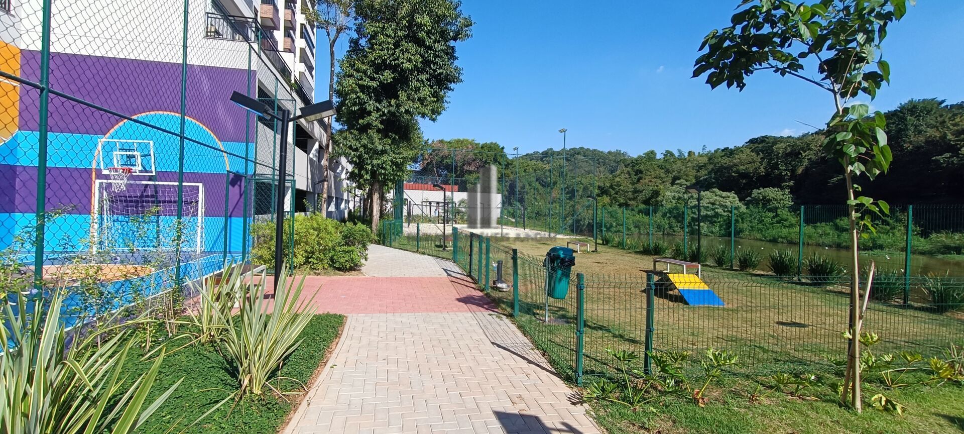 Apartamento à venda com 2 quartos, 68m² - Foto 33