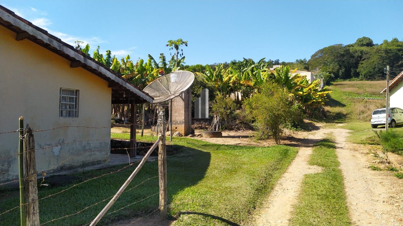 Fazenda à venda com 2 quartos, 1128m² - Foto 4