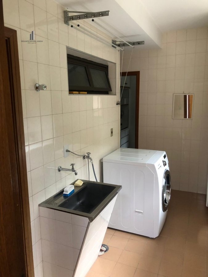 Apartamento à venda com 3 quartos, 168m² - Foto 9