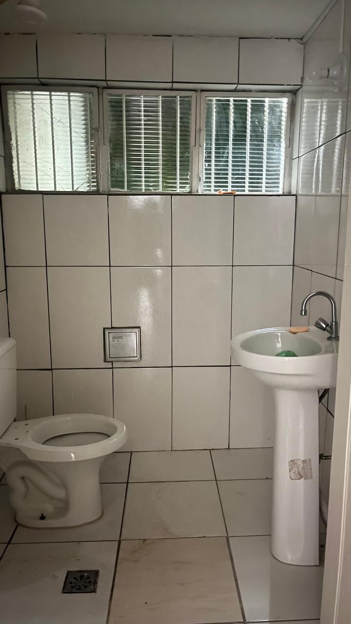 Casa à venda com 4 quartos, 250m² - Foto 32