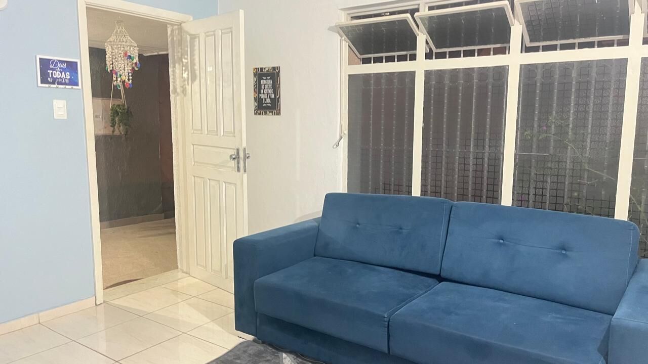 Casa à venda com 4 quartos, 250m² - Foto 15