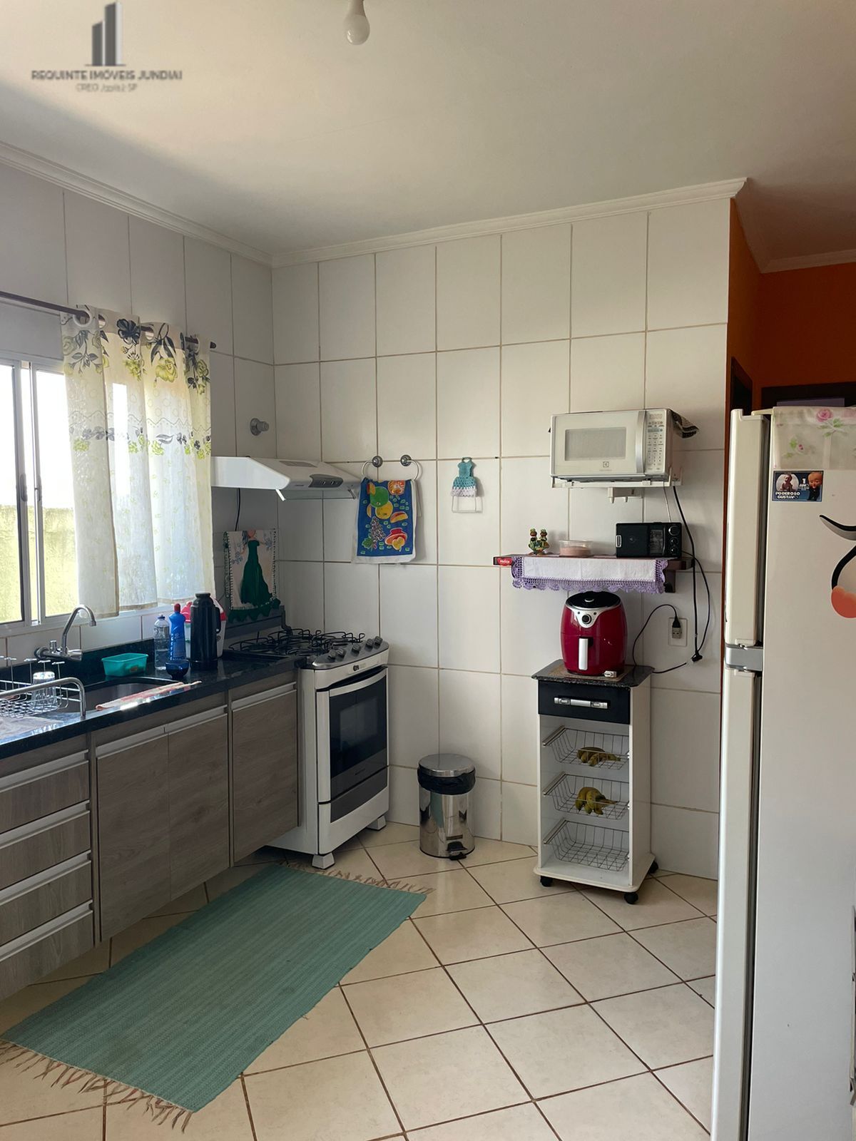 Casa à venda com 2 quartos, 70m² - Foto 5