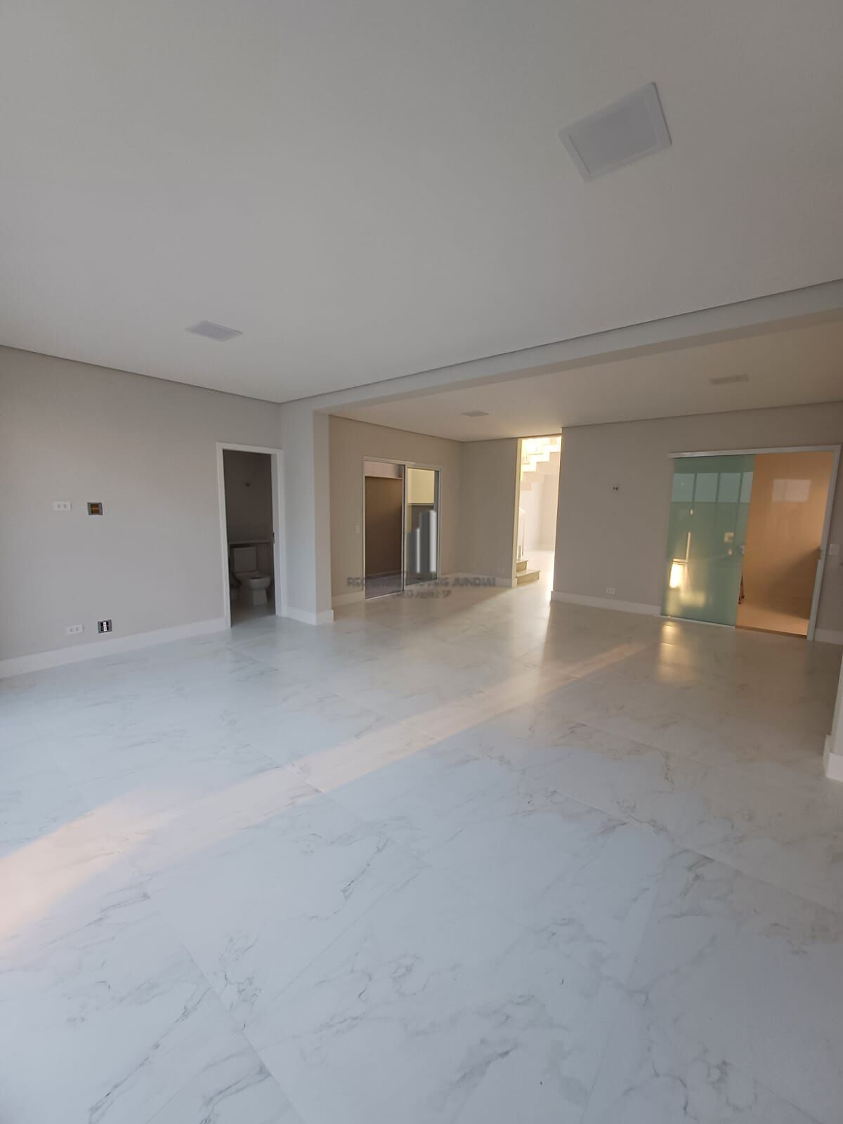 Casa de Condomínio para alugar com 3 quartos, 208m² - Foto 24