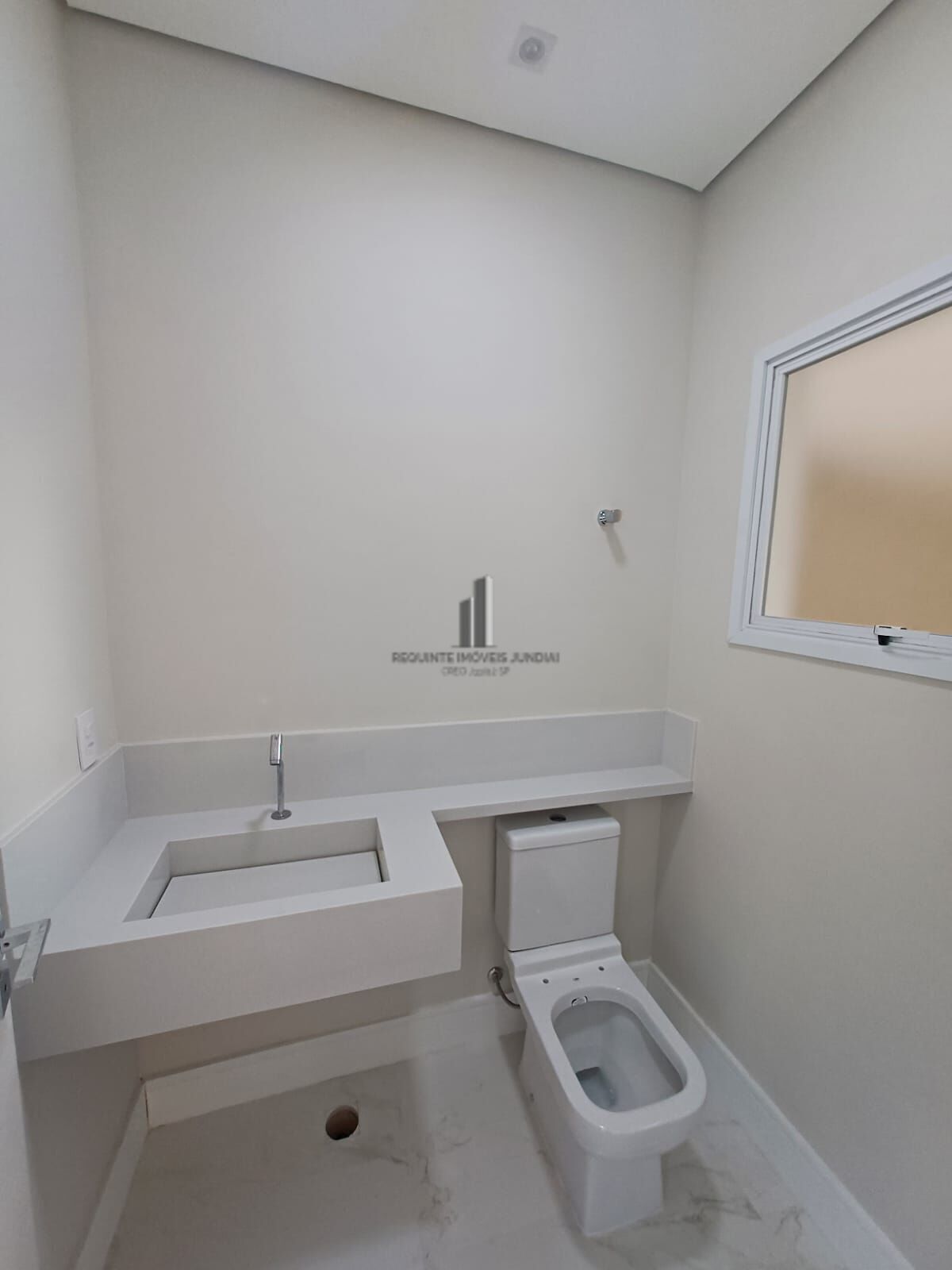 Casa de Condomínio para alugar com 3 quartos, 208m² - Foto 7
