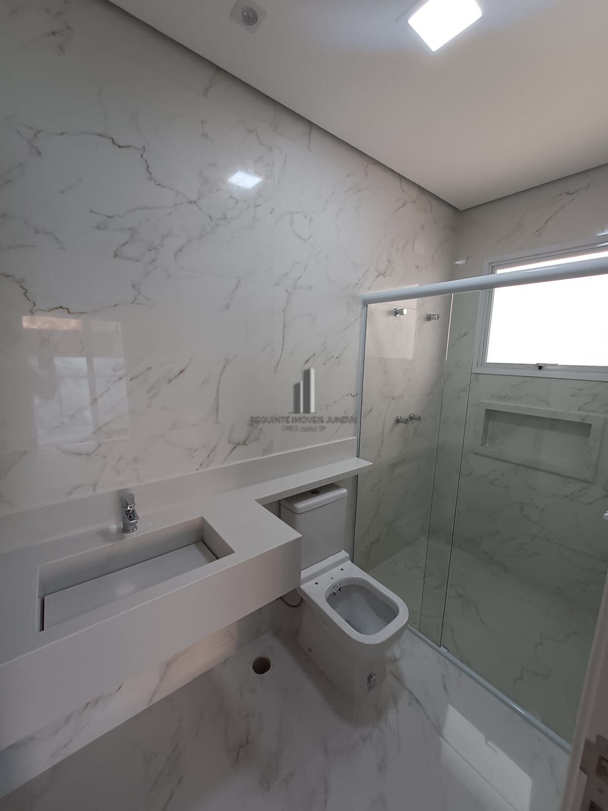 Casa de Condomínio para alugar com 3 quartos, 208m² - Foto 18