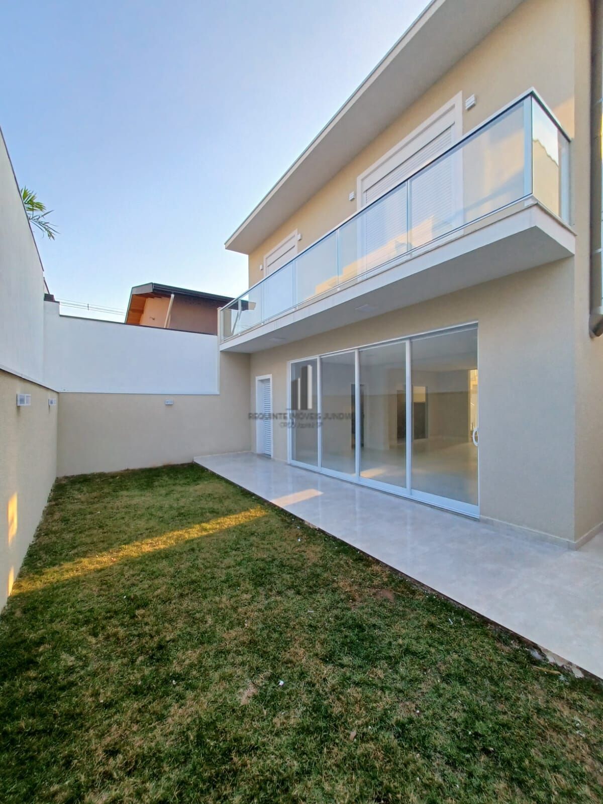 Casa de Condomínio para alugar com 3 quartos, 208m² - Foto 20