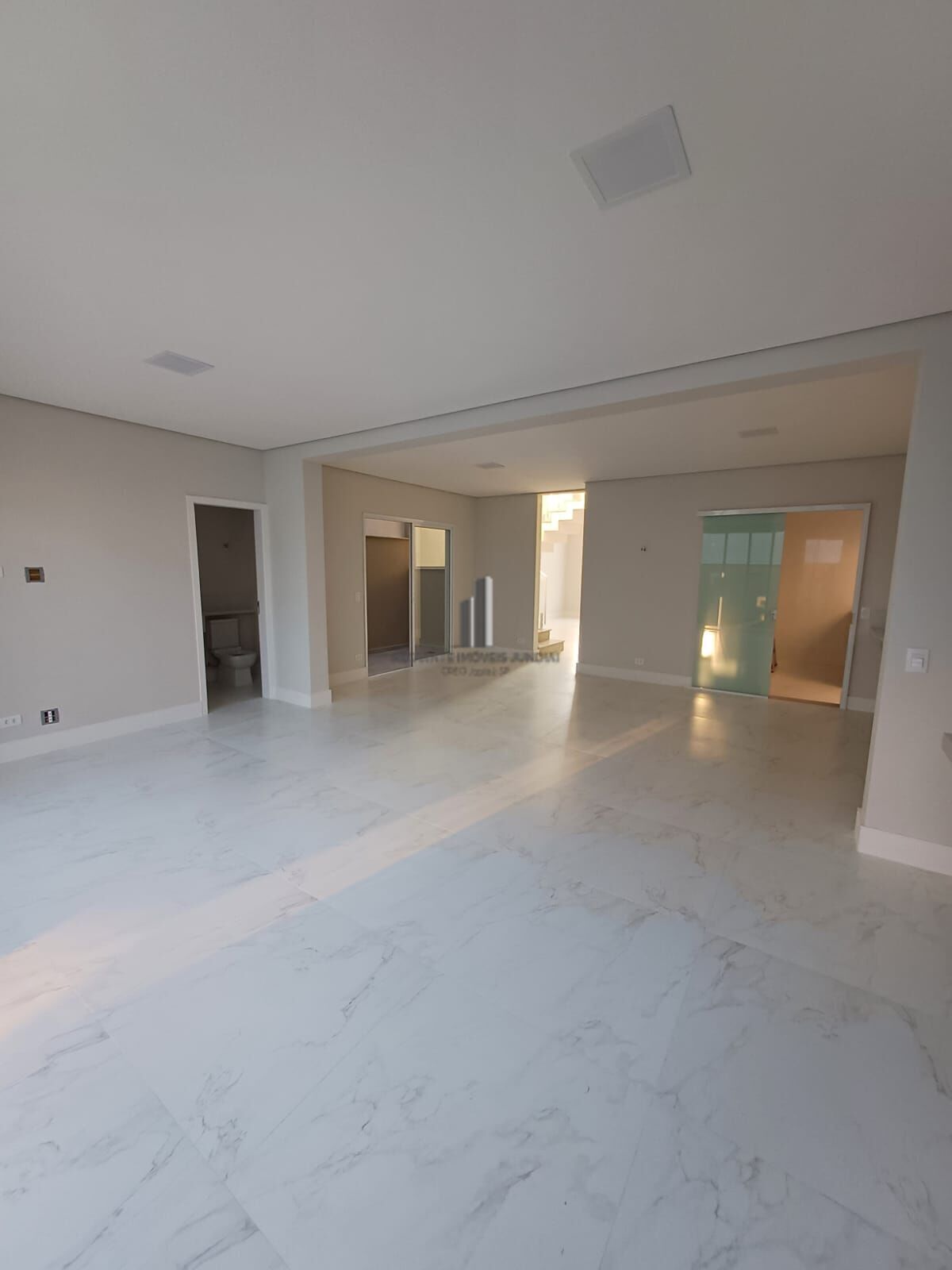 Casa de Condomínio para alugar com 3 quartos, 208m² - Foto 21