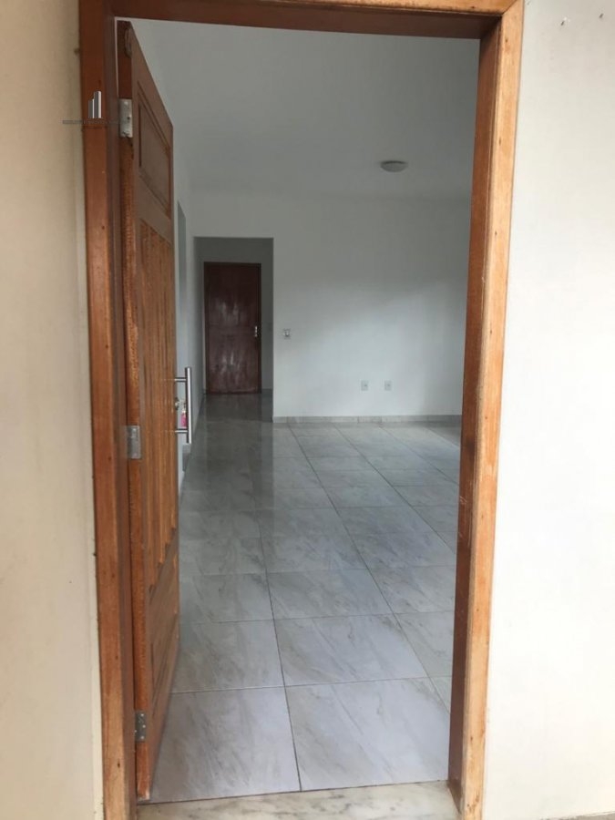 Casa à venda com 3 quartos, 160m² - Foto 3